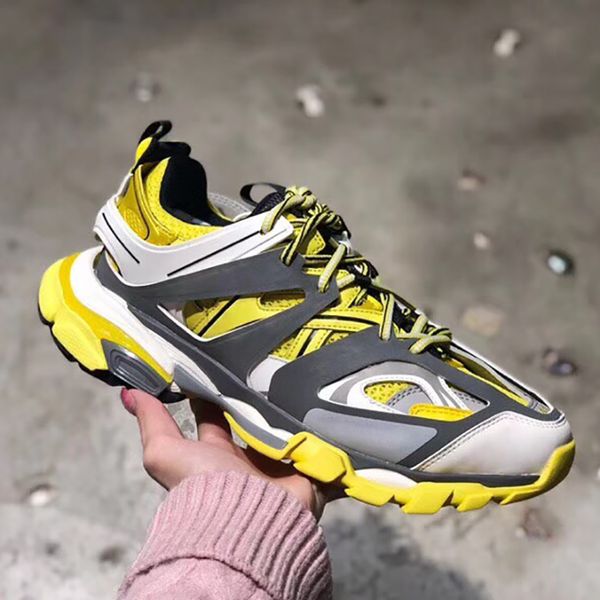 triple s track 3.0 men sneaker women casual shoes multicolor track 3.0 sneaker low lace-up leather casual shoes designer platform shoes, Black
triple s track 3.0 men sneaker women casual shoes multicolor track 3.0 sneaker low lace-up leather casual shoes designer platform shoes, Black