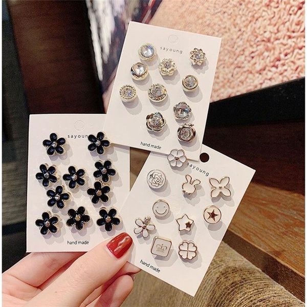 fashion 10cards/lot multistyle button small brooches women female mini crystal imitation pearl flower lapel pins cothes accessories, Gray
fashion 10cards/lot multistyle button small brooches women female mini crystal imitation pearl flower lapel pins cothes accessories, Gray