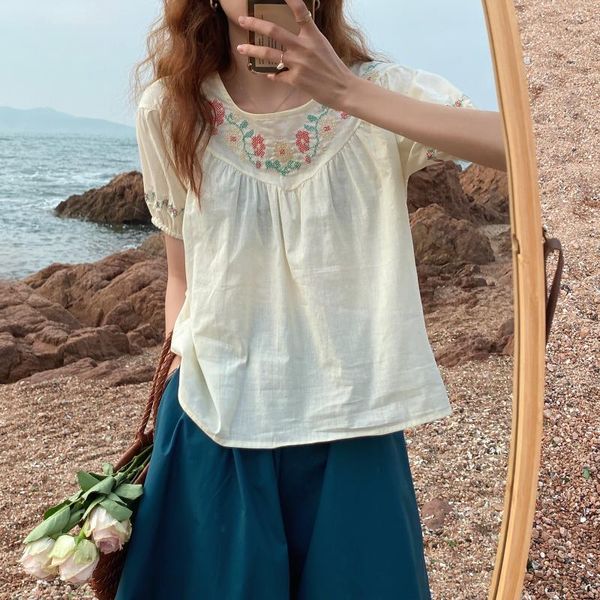 women chic floral embroidery blouses 2020 new summer elegant korean retro literary shirt women puff sleeve loose, White
women chic floral embroidery blouses 2020 new summer elegant korean retro literary shirt women puff sleeve loose, White