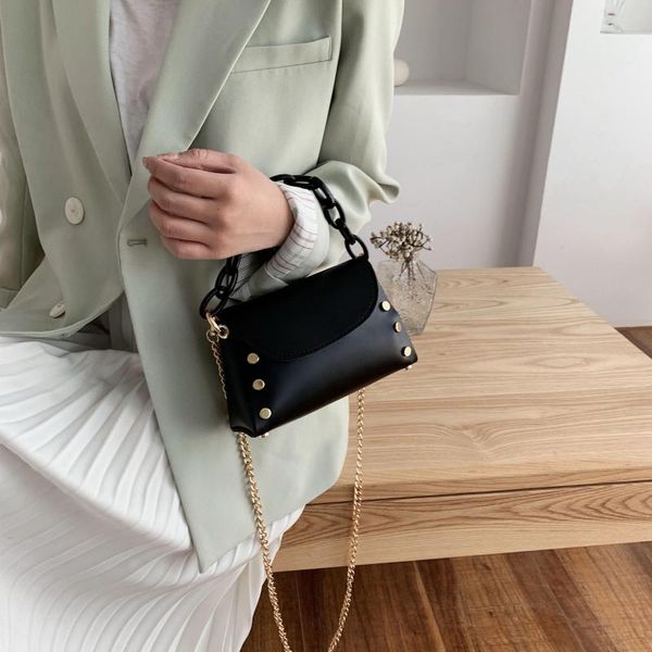 bag female 2020 summer new fashion outdoor travel chain shoulder messenger bag
bag female 2020 summer new fashion outdoor travel chain shoulder messenger bag