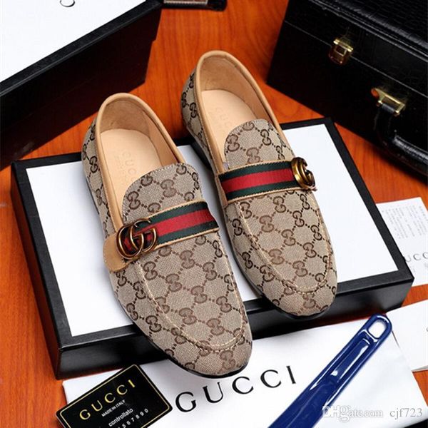 19ss натуральная кожа мужчины квартиры обувь mocassin роскошный бренд мягкой кожи крокодила мужская обувь мода скольжения на мокасины, Black
19ss натуральная кожа мужчины квартиры обувь mocassin роскошный бренд мягкой кожи крокодила мужская обувь мода скольжения на мокасины, Black