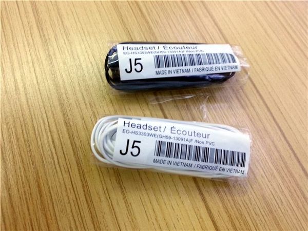 Fones de ouvido de celular blacktech 
Fones de ouvido de celular blacktech