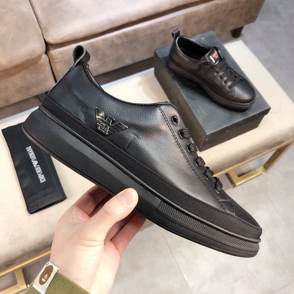 new style luxury men's party casual shoes outdoor sports shoes fashiondesigner men's shoes triple retro wild style size 38-44 hdrh, Black
new style luxury men's party casual shoes outdoor sports shoes fashiondesigner men's shoes triple retro wild style size 38-44 hdrh, Black