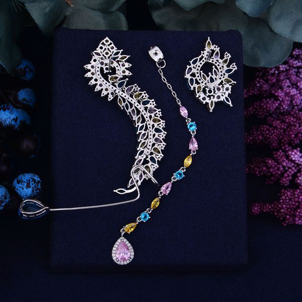 fashion- luxury curved lines full cubic zirconia cz engagement wedding party nightclub silver statment earring, Golden;silver
fashion- luxury curved lines full cubic zirconia cz engagement wedding party nightclub silver statment earring, Golden;silver