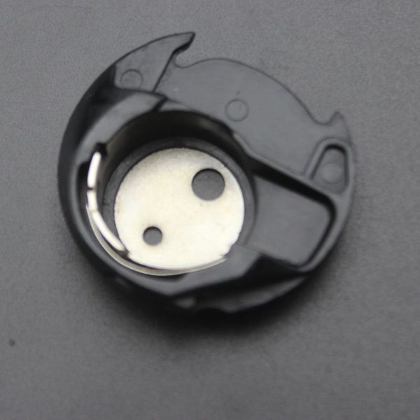 sewing machine bobbin case household multi-function sewing machine part accessories, Black
sewing machine bobbin case household multi-function sewing machine part accessories, Black
