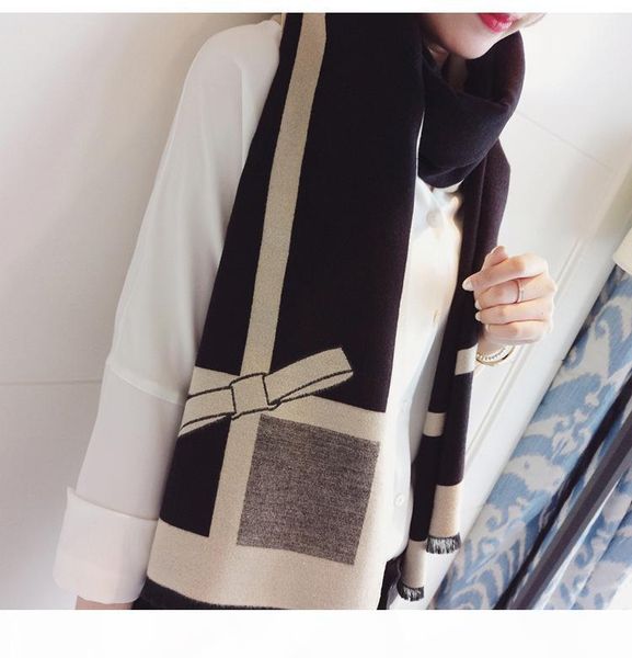 the new autumn/winter 2020 korean bowknot cashmere scarf, double-sided warm thick shawl, women's winter scarf high-quality fashion, Blue;gray
the new autumn/winter 2020 korean bowknot cashmere scarf, double-sided warm thick shawl, women's winter scarf high-quality fashion, Blue;gray