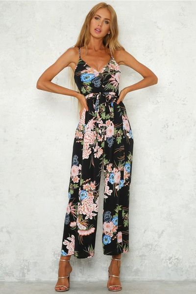 casual women jumpsuit new designer v neck hollow out sashes floral printed romper fashion casual women clothing, Black;white
casual women jumpsuit new designer v neck hollow out sashes floral printed romper fashion casual women clothing, Black;white