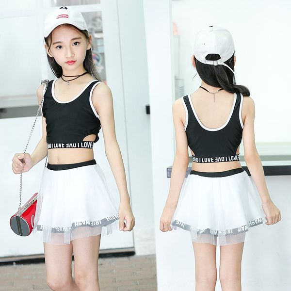 children's split skirt small and medium-sized children's dia pure color yarn skirt girl's swimsuit swimsuit, White;black 
children's split skirt small and medium-sized children's dia pure color yarn skirt girl's swimsuit swimsuit, White;black