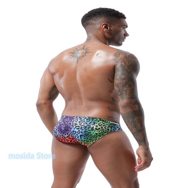 men's swimwear 2021 swimming trunks low waist triangle animal flowers digital printing
men's swimwear 2021 swimming trunks low waist triangle animal flowers digital printing