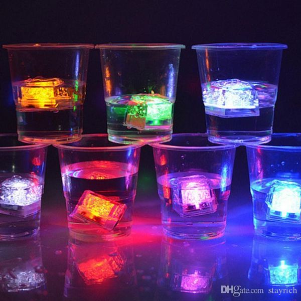 led ice cube голодает вспышка медленная вспышка мини romantic световой куб led искусственный лед свет для свадьбы рождество партии украшения
led ice cube голодает вспышка медленная вспышка мини romantic световой куб led искусственный лед свет для свадьбы рождество партии украшения
