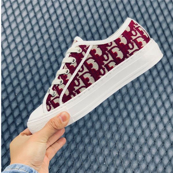 2020new woman spring and autumn shoe flats casual canvas fashion sneaker embroidery shoes fashion new 888, Black;red
2020new woman spring and autumn shoe flats casual canvas fashion sneaker embroidery shoes fashion new 888, Black;red
