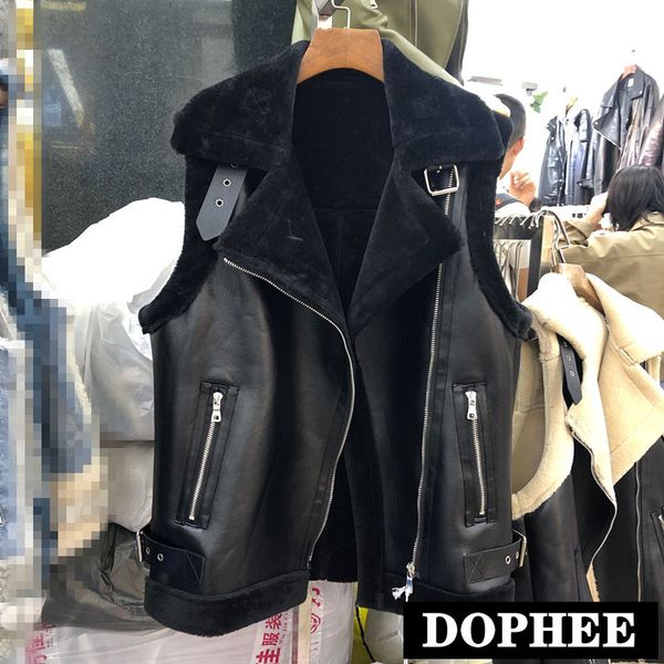 fur leather vest jacket women new autumn winter short lamb fur stitching motorcycle leather coat thickening female pu vest, Black;white
fur leather vest jacket women new autumn winter short lamb fur stitching motorcycle leather coat thickening female pu vest, Black;white