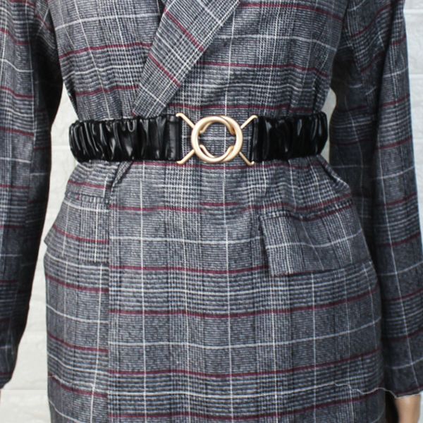 new fashion luxury designer elastic wrinkled leather belt for woman female geometric metal circular hook buckle, Black;brown
new fashion luxury designer elastic wrinkled leather belt for woman female geometric metal circular hook buckle, Black;brown