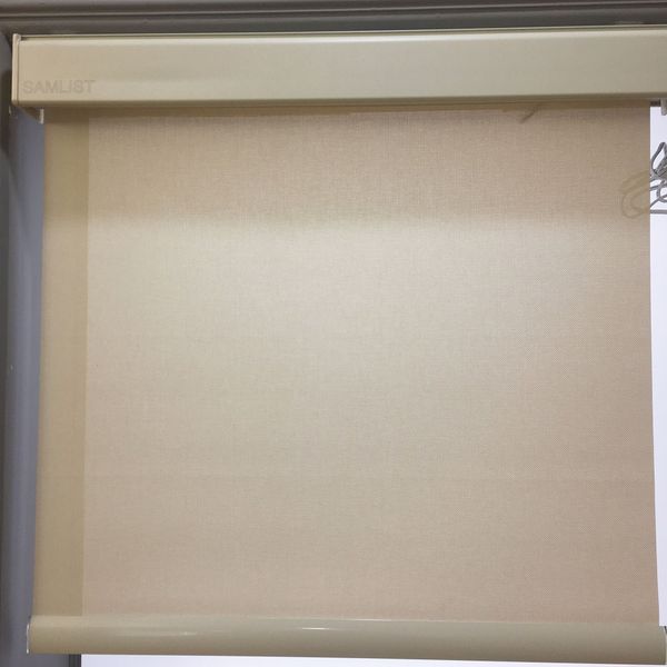 electric roller blinds with valance,100-240v electric roller shades, 1.0m-1.2m width size customized
electric roller blinds with valance,100-240v electric roller shades, 1.0m-1.2m width size customized