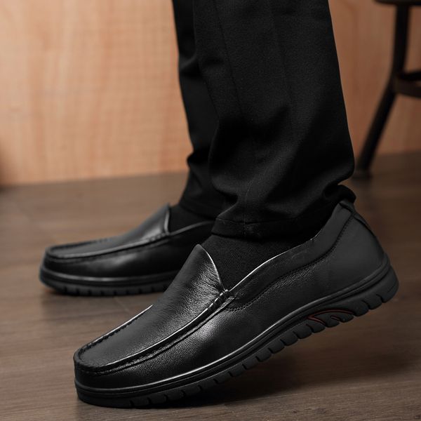 genuine leather shoes men loafers fashion soft leather men casual shoes comfortable fashion summer hollow male footwear black