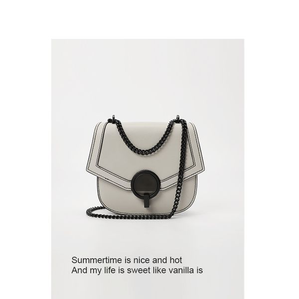 2020 new women's shoulder bag simple retro cowhide ladies messenger bag fashion chain saddle wild leather women
2020 new women's shoulder bag simple retro cowhide ladies messenger bag fashion chain saddle wild leather women