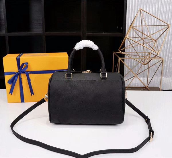 famous designer women shoulder bags genunie leather handbags speedy pillow bag with lock and key brand cross body bag 42400
famous designer women shoulder bags genunie leather handbags speedy pillow bag with lock and key brand cross body bag 42400