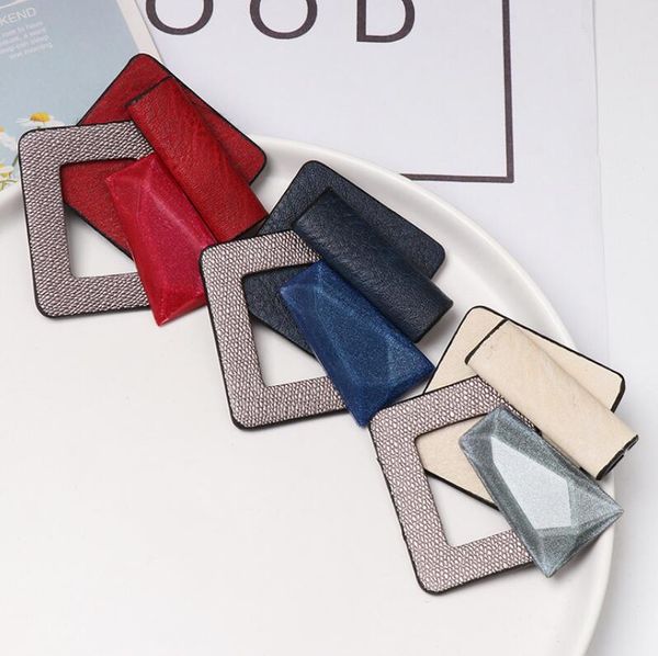 fashion geometric european and american diamond brooch personality resin leather female pin buckle coat corsage accessories jewelry, Gray
fashion geometric european and american diamond brooch personality resin leather female pin buckle coat corsage accessories jewelry, Gray