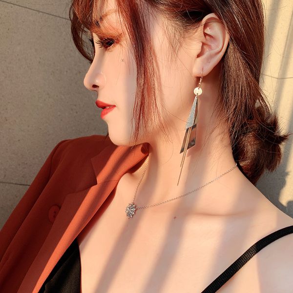 ins long geometry earrings europe and america elegant versatile cool ear stud cool fashion earrings simple glorious, Silver
ins long geometry earrings europe and america elegant versatile cool ear stud cool fashion earrings simple glorious, Silver