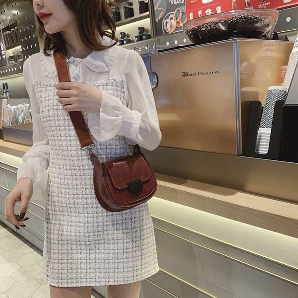 2020 new women's diagonal bag korean version of the retro wild lady foreign shell bag fashion simple lady messenger
2020 new women's diagonal bag korean version of the retro wild lady foreign shell bag fashion simple lady messenger