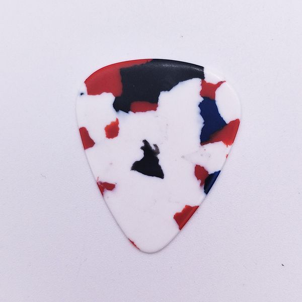 100pcs/lot drop ship red blue mosaic plastic guitar pick acoustic electric bass gutiar plectrum guitarra musical instrument
100pcs/lot drop ship red blue mosaic plastic guitar pick acoustic electric bass gutiar plectrum guitarra musical instrument
