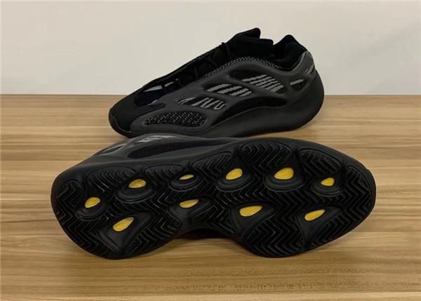 new 2020 with box 700 v3 black kanye west men womens sneakers running shoes for sale glows in the dark upper wave running shoes sports
new 2020 with box 700 v3 black kanye west men womens sneakers running shoes for sale glows in the dark upper wave running shoes sports