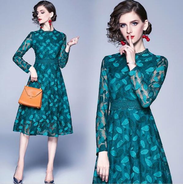 spring and autumn women's new elegant lace collar lace long sleeve slim skirt, Black;gray
spring and autumn women's new elegant lace collar lace long sleeve slim skirt, Black;gray