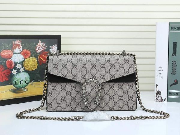 2020 new female designer handbag slanting messenger shoulder bag chain bag leather wallet lady handbagaa
2020 new female designer handbag slanting messenger shoulder bag chain bag leather wallet lady handbagaa