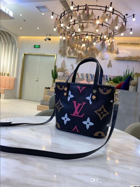 2020 ladies handbag classic style shoulder bag dinner fashion bag brands money bag ll1117-01, Bronze;slivery
2020 ladies handbag classic style shoulder bag dinner fashion bag brands money bag ll1117-01, Bronze;slivery