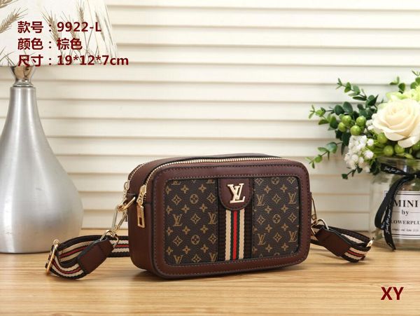 2019 Design Handbag Ladies Brand Totes Clutch Bag High Quality Classic Shoulder Bags Fashion Leather Hand Bags B135
2019 Design Handbag Ladies Brand Totes Clutch Bag High Quality Classic Shoulder Bags Fashion Leather Hand Bags B135