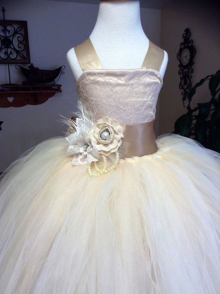 2019 new lovery flower girl dresses for weddings puffy spaghetti straps lace tulle sleeveless princess girls birthday party pageant gowns, White;blue
2019 new lovery flower girl dresses for weddings puffy spaghetti straps lace tulle sleeveless princess girls birthday party pageant gowns, White;blue