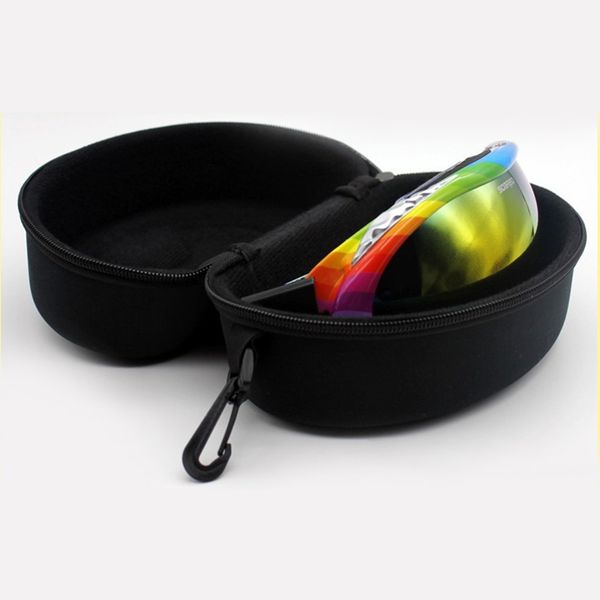 children snow ski eyewear case water resistant portable snowboard skiing goggles sunglasses carrying case zipper hard box elbow & knee, Black;gray
children snow ski eyewear case water resistant portable snowboard skiing goggles sunglasses carrying case zipper hard box elbow & knee, Black;gray