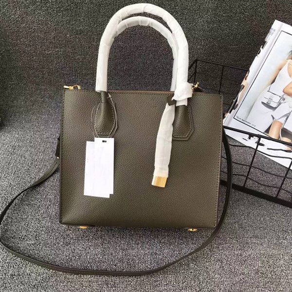 superstar yang mi with the female bag luxury fashion large-capacity handbag skewed shoulder bag size large medium and small