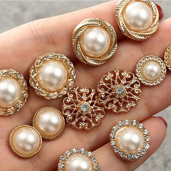 pearl earring set pairs pearl flower stud earrings fashion jewelry for women gifts daily/shopping new 2020 crystal, Golden;silver
pearl earring set pairs pearl flower stud earrings fashion jewelry for women gifts daily/shopping new 2020 crystal, Golden;silver