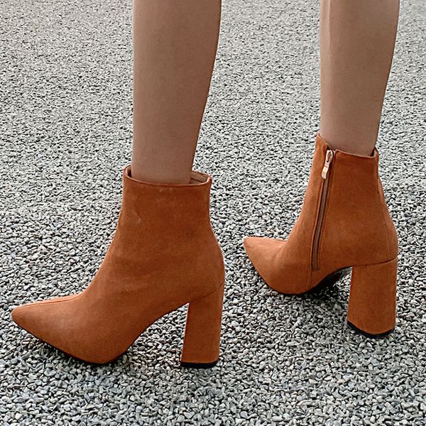 black new winter ankle boots women plus big size fashion super high block heels shoes woman solid brown gray boot flock 10
black new winter ankle boots women plus big size fashion super high block heels shoes woman solid brown gray boot flock 10