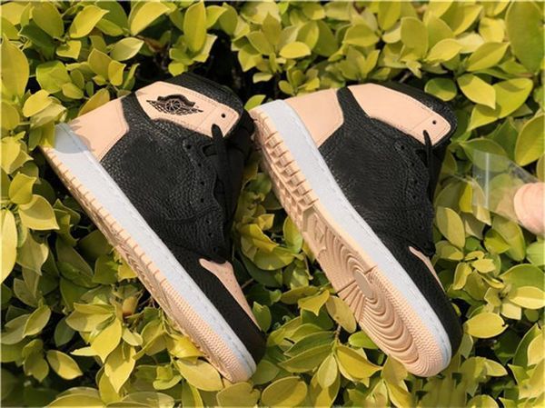 authentic 2020 high og 1 black crimson tint men basketball shoes hyper pink white black 555088 -081 sports shoes sneakers 7 -13
authentic 2020 high og 1 black crimson tint men basketball shoes hyper pink white black 555088 -081 sports shoes sneakers 7 -13