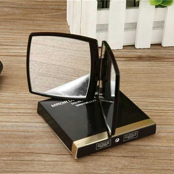 c classic folding double side mirror portable hd make-up mirror and magnifying mirror with flannelette bag&gift box for vip client
c classic folding double side mirror portable hd make-up mirror and magnifying mirror with flannelette bag&gift box for vip client