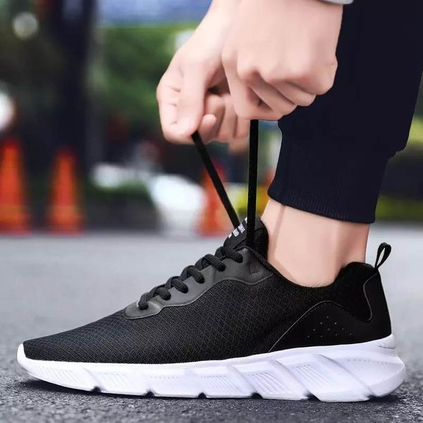 with socks ale fashion luxury running shoes for men women triple black breathable mens trainers classic outdoor casual sports sneakers, White;red
with socks ale fashion luxury running shoes for men women triple black breathable mens trainers classic outdoor casual sports sneakers, White;red