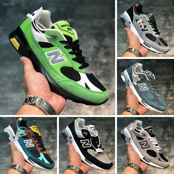 trend autumn men's sports running shoes retro thick bottom color matching casual shoes men's tide factory direct sales size 40-44c
trend autumn men's sports running shoes retro thick bottom color matching casual shoes men's tide factory direct sales size 40-44c