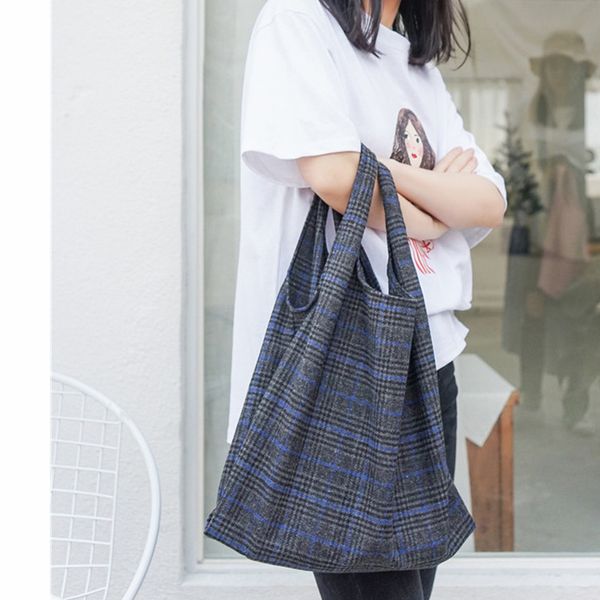 crowdale new striped canvas tote large-capacity canvas shoulder bag luxury handbag 2020 bags for women 2020
crowdale new striped canvas tote large-capacity canvas shoulder bag luxury handbag 2020 bags for women 2020