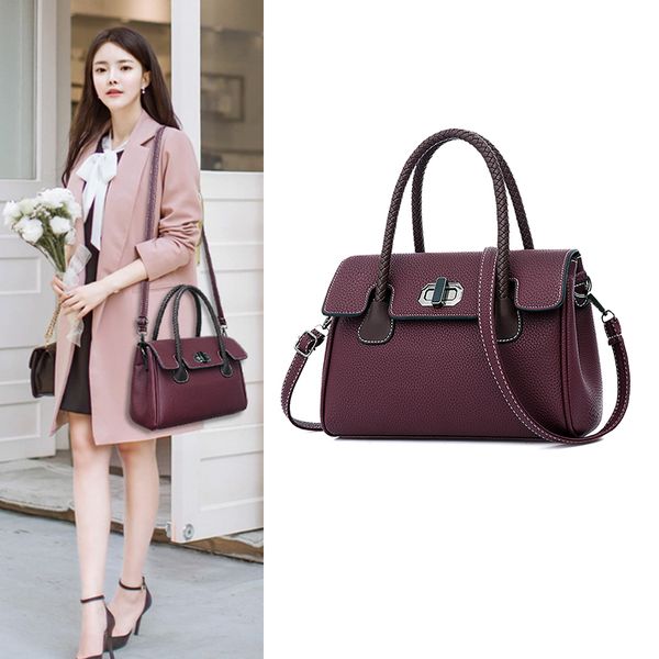 large leather shoulder bag tote for women ladies handbag with woven handle 2020 new female messenger crossbody-bag bolsas
large leather shoulder bag tote for women ladies handbag with woven handle 2020 new female messenger crossbody-bag bolsas