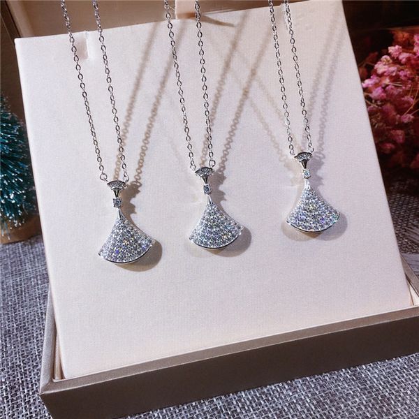 fashion personality designer shiny zircon dress shape pendant pure 925 sterling silver chain women collar necklace cute gift
fashion personality designer shiny zircon dress shape pendant pure 925 sterling silver chain women collar necklace cute gift
