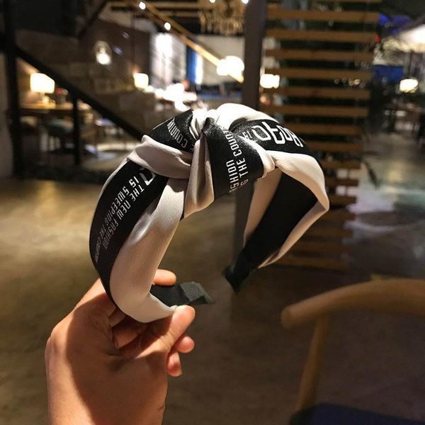 2019ins letter women hair sticks fashion girls designer headband women designer headbands hair accessories for women head bands, Slivery;white
2019ins letter women hair sticks fashion girls designer headband women designer headbands hair accessories for women head bands, Slivery;white