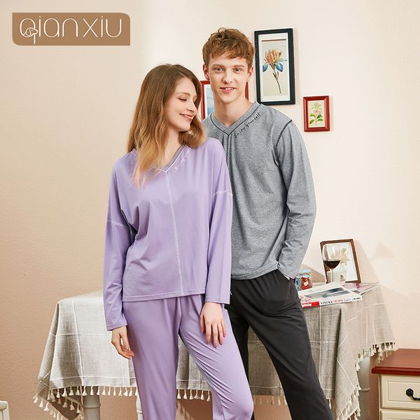 2019 autumn new couple ladies cotton hood long-sleeved trousers pajamas suit simple natural loose home service, Black;red
2019 autumn new couple ladies cotton hood long-sleeved trousers pajamas suit simple natural loose home service, Black;red