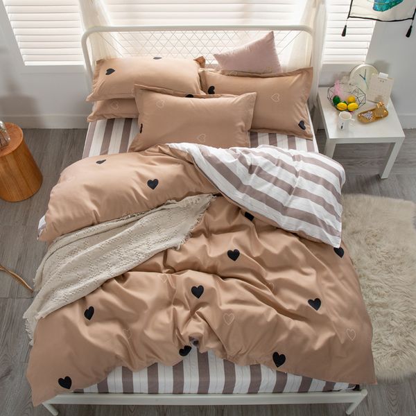 home textiles bedding sets luxury lovly heart pattern bed linens for home bedclothes duvet cover set quilt cover king size
home textiles bedding sets luxury lovly heart pattern bed linens for home bedclothes duvet cover set quilt cover king size
