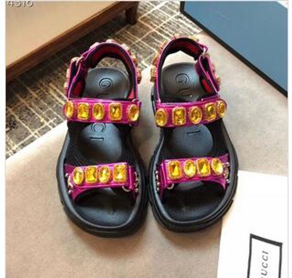 with box european clip toe flat female sandals all leather flip-flops 35-42 beach shoes big yards, Black
with box european clip toe flat female sandals all leather flip-flops 35-42 beach shoes big yards, Black