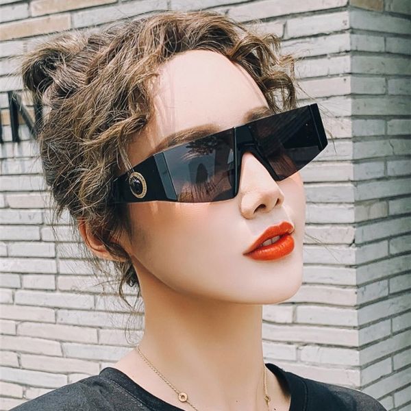 brand fashion luxury женщин конструктора урожай ретро мужчины sunglass лучшие качества очки square женщины роскошные дизайнерские солнцезащи, White;black
brand fashion luxury женщин конструктора урожай ретро мужчины sunglass лучшие качества очки square женщины роскошные дизайнерские солнцезащи, White;black