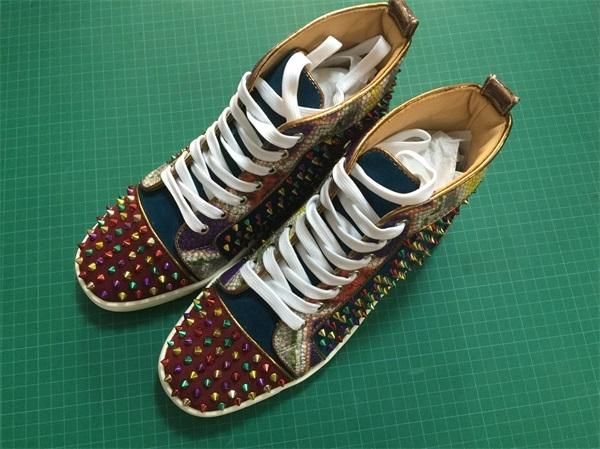 mutil spikes hi studded spikes casual flats red bottom luxury walking men and women party designer sneakers lovers genuine leather s02, Black
mutil spikes hi studded spikes casual flats red bottom luxury walking men and women party designer sneakers lovers genuine leather s02, Black