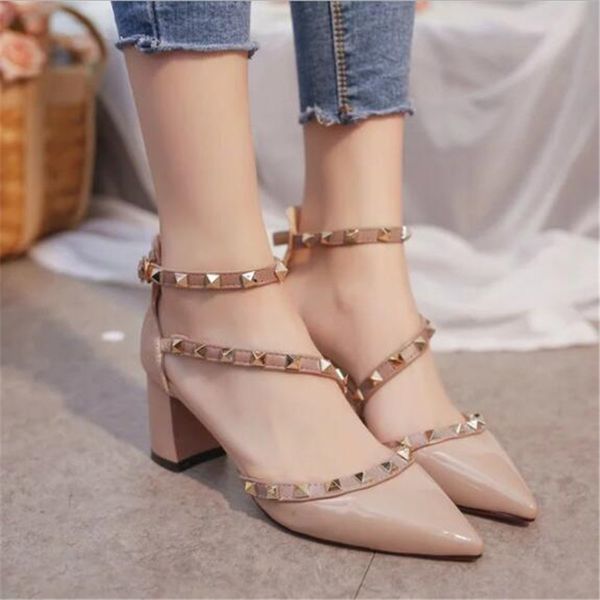 women's shoes 2019 summer new brand ol rivet high heels pointed buckle single shoes office professional shoes ing, Black
women's shoes 2019 summer new brand ol rivet high heels pointed buckle single shoes office professional shoes ing, Black