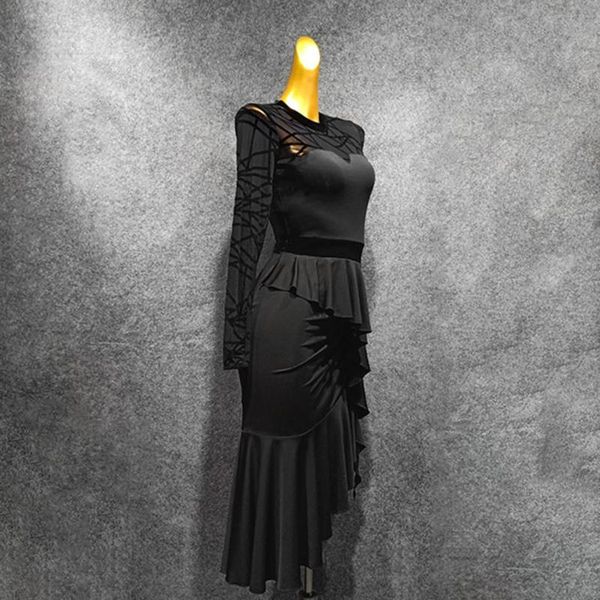 stage wear 2021 long sleeve lace design latin dance dress dancing performance women ballroom samba tango t046, Black;red
stage wear 2021 long sleeve lace design latin dance dress dancing performance women ballroom samba tango t046, Black;red